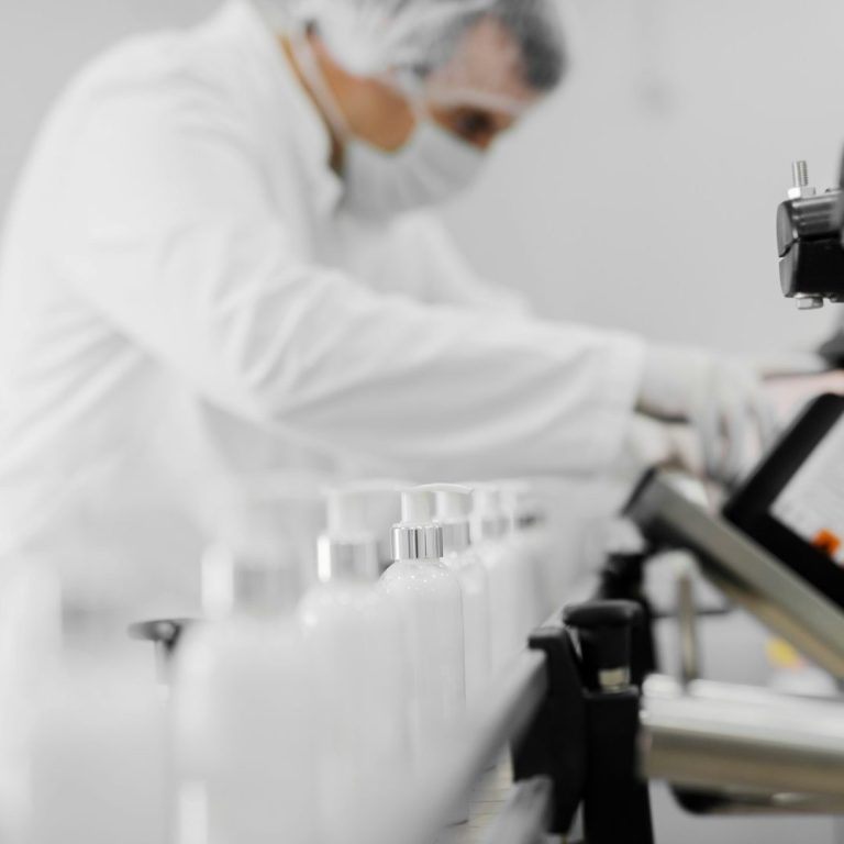 Cosmetic jars Cosmetic jars